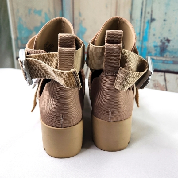 Steve Madden Graden Sand Boots - Picture 4 of 8